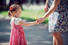 为何高龄妈妈“生二胎”如此纠结?