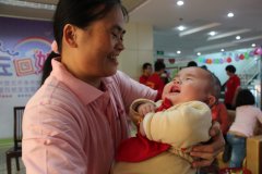 女性输卵管通而不畅症状有哪些？